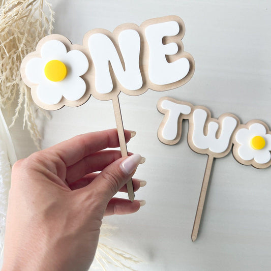 Daisy Cake Topper, One Daisy Smash Cake Topper, Boho Retro First Birthday, Second Birthday 70s Theme, Hippie One Groovy Year Birthday Decor