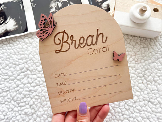 Baby Announcement Name Sign for Hospital with Butterflies, Birth Announcement Sign for Newborn Sign for Girl, Keepsake Gift for Newborn