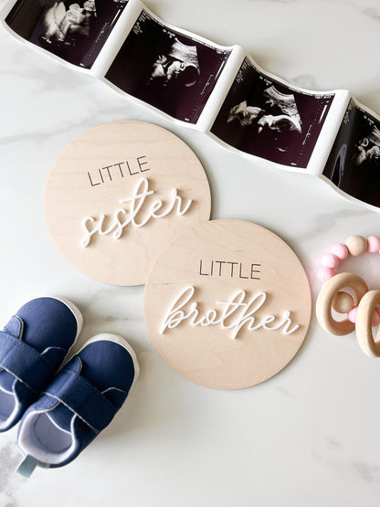 Little Brother Little Sister Gender Reveal Announcement Sign, It's a Boy It's a Girl Sign for Hospital, Sibling Gender Reveal Photo Prop