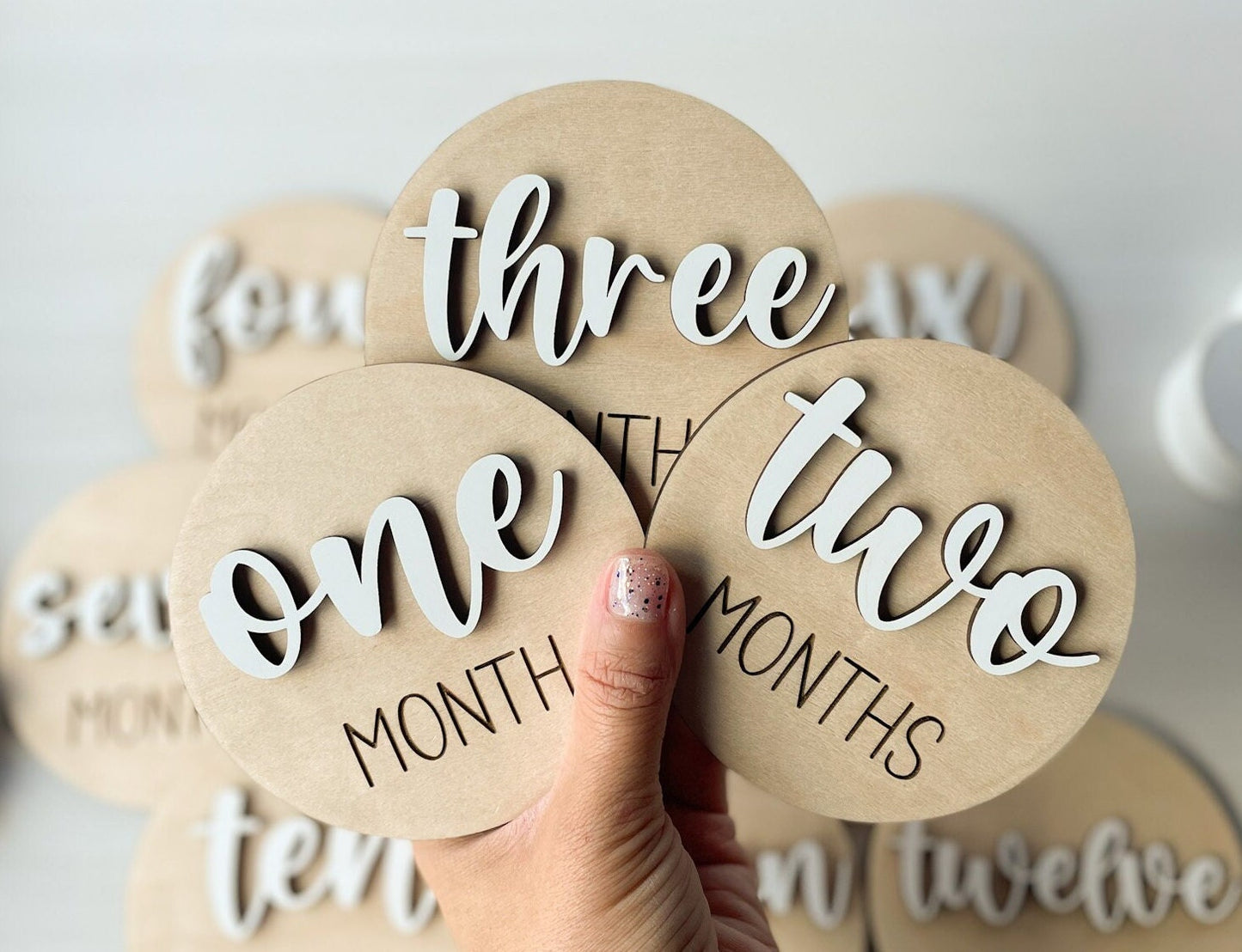 Baby Month Markers, Baby Milestone Cards, 12 Monthly Milestone Signs Baby Discs, Baby Shower Gift, Personalized Baby Milestone 3D Chunky
