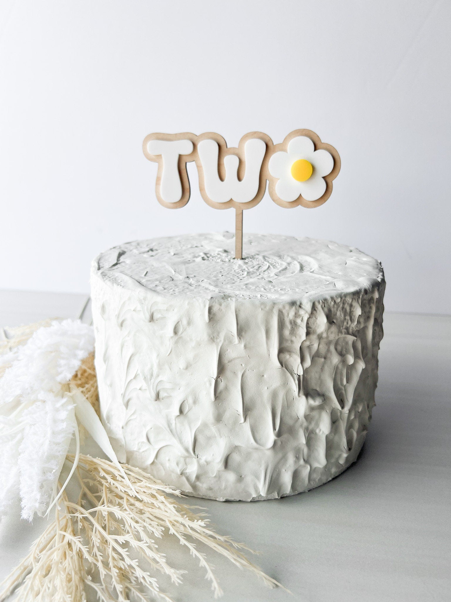 Second Birthday Daisy Cake Topper, Two Daisy Cake Topper, Boho Retro First Birthday, 70s Theme, Hippie Groovy Daisy Birthday Decor