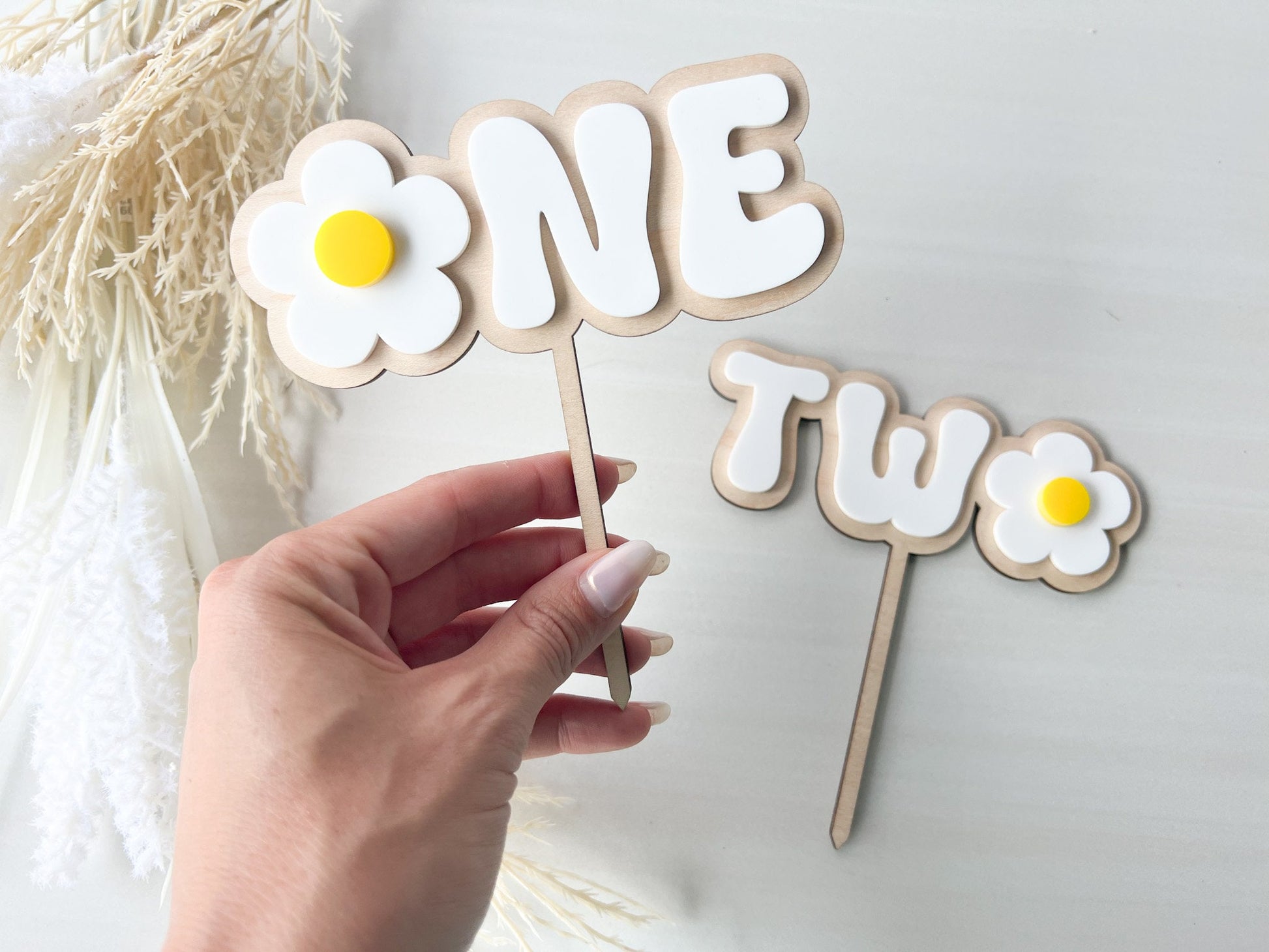 Daisy Cake Topper, One Daisy Smash Cake Topper, Boho Retro First Birthday, Second Birthday 70s Theme, Hippie One Groovy Year Birthday Decor