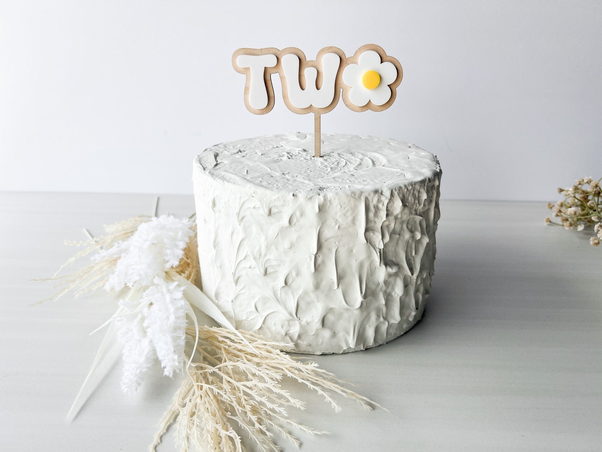 Second Birthday Daisy Cake Topper, Two Daisy Cake Topper, Boho Retro First Birthday, 70s Theme, Hippie Groovy Daisy Birthday Decor