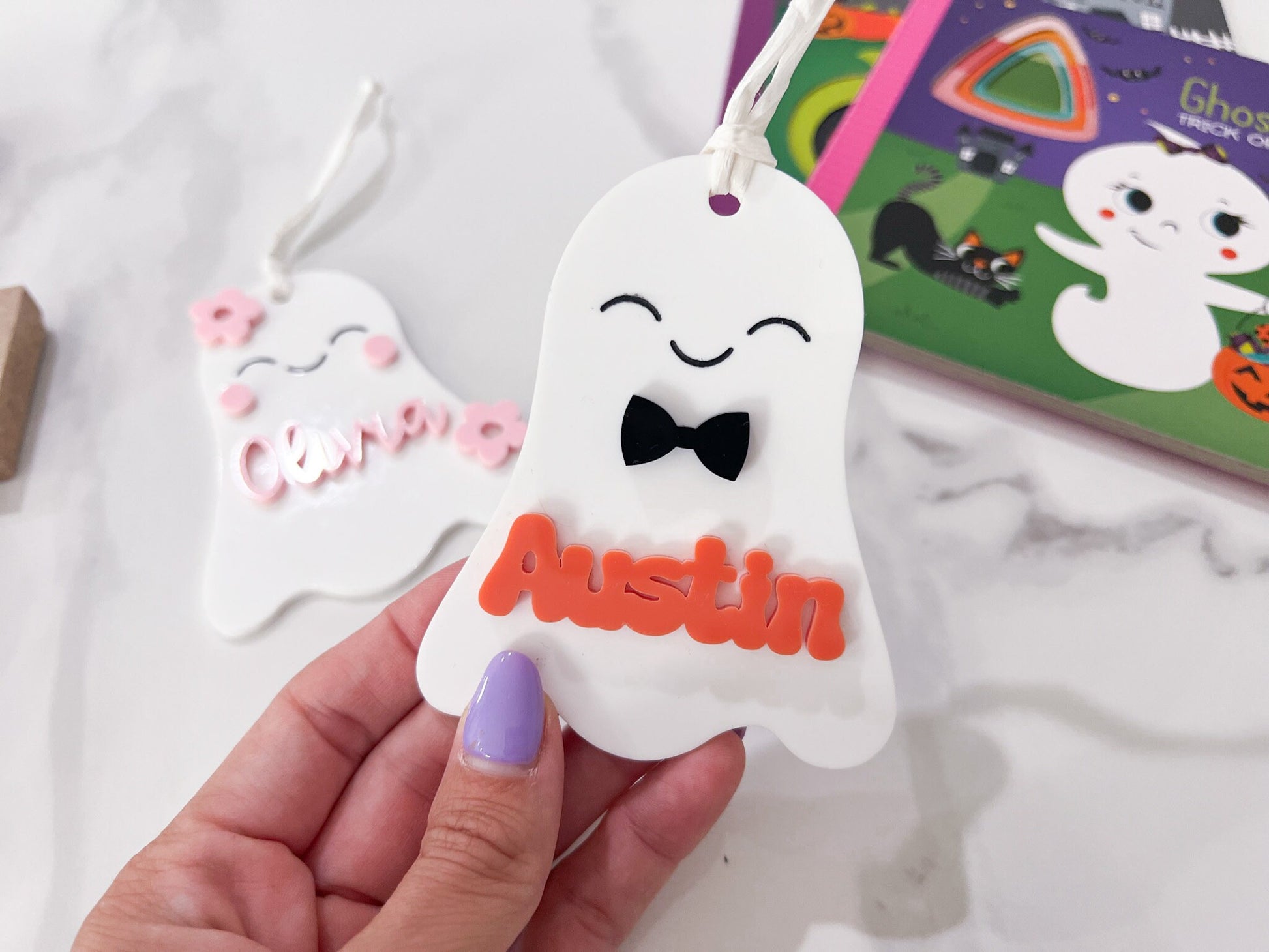 Halloween Name Tags, Ghost Candy Basket Tag, Custom Name for Kids Trick Or Treat Bucket, Ghost Daisy Boo Basket Tag
