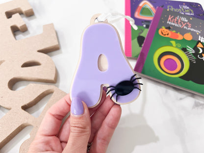 Halloween Name Tags, Ghost Candy Basket Tag, Custom Name for Kids Trick Or Treat Bucket, Ghost Daisy Boo Basket Tag