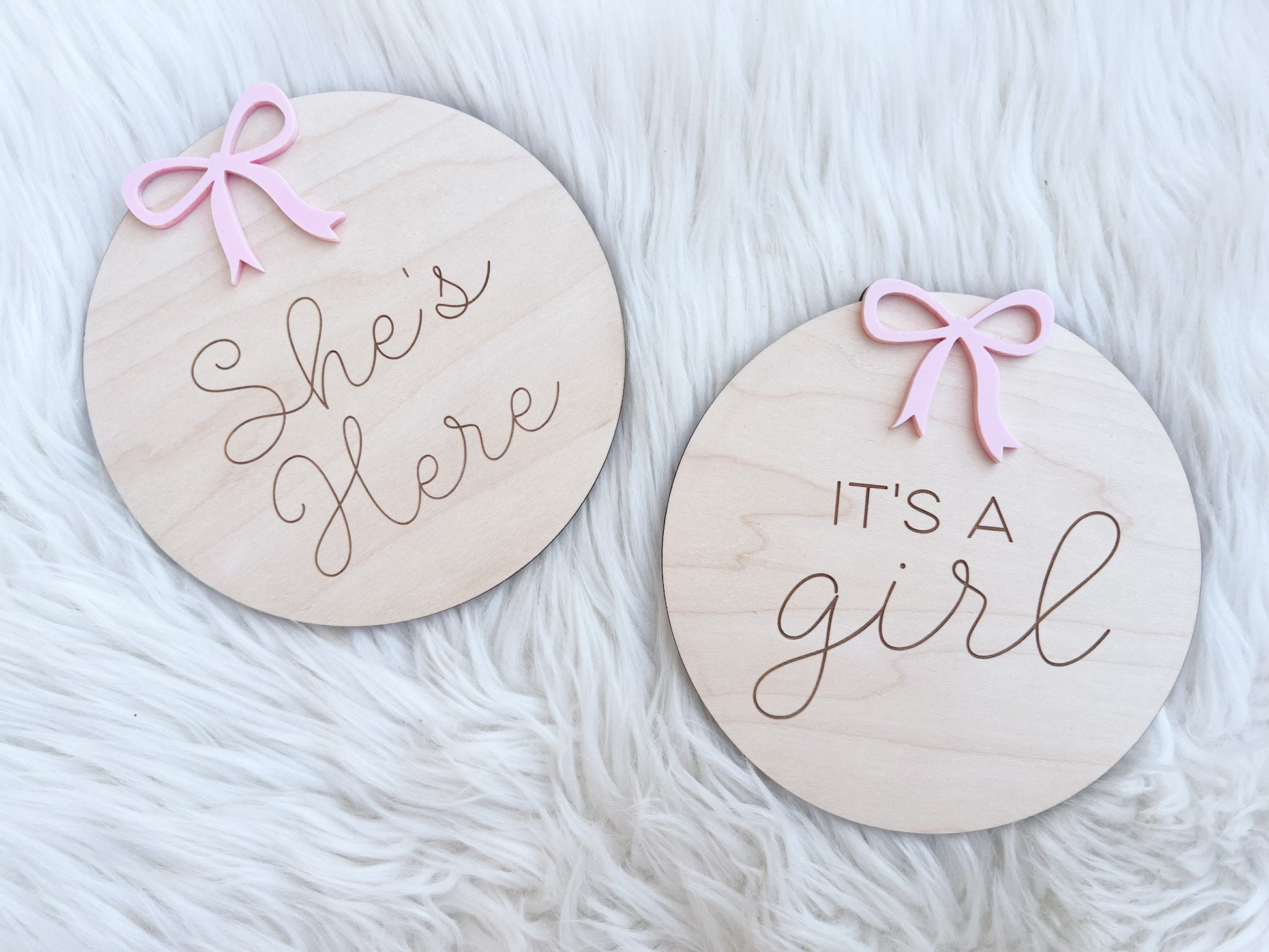 It's a Girl Hospital Sign, Gender Announcement, She's Here Hospital Gender Reveal, It's a Girl Sign for Hospital, Girly Bow Hospital Sign