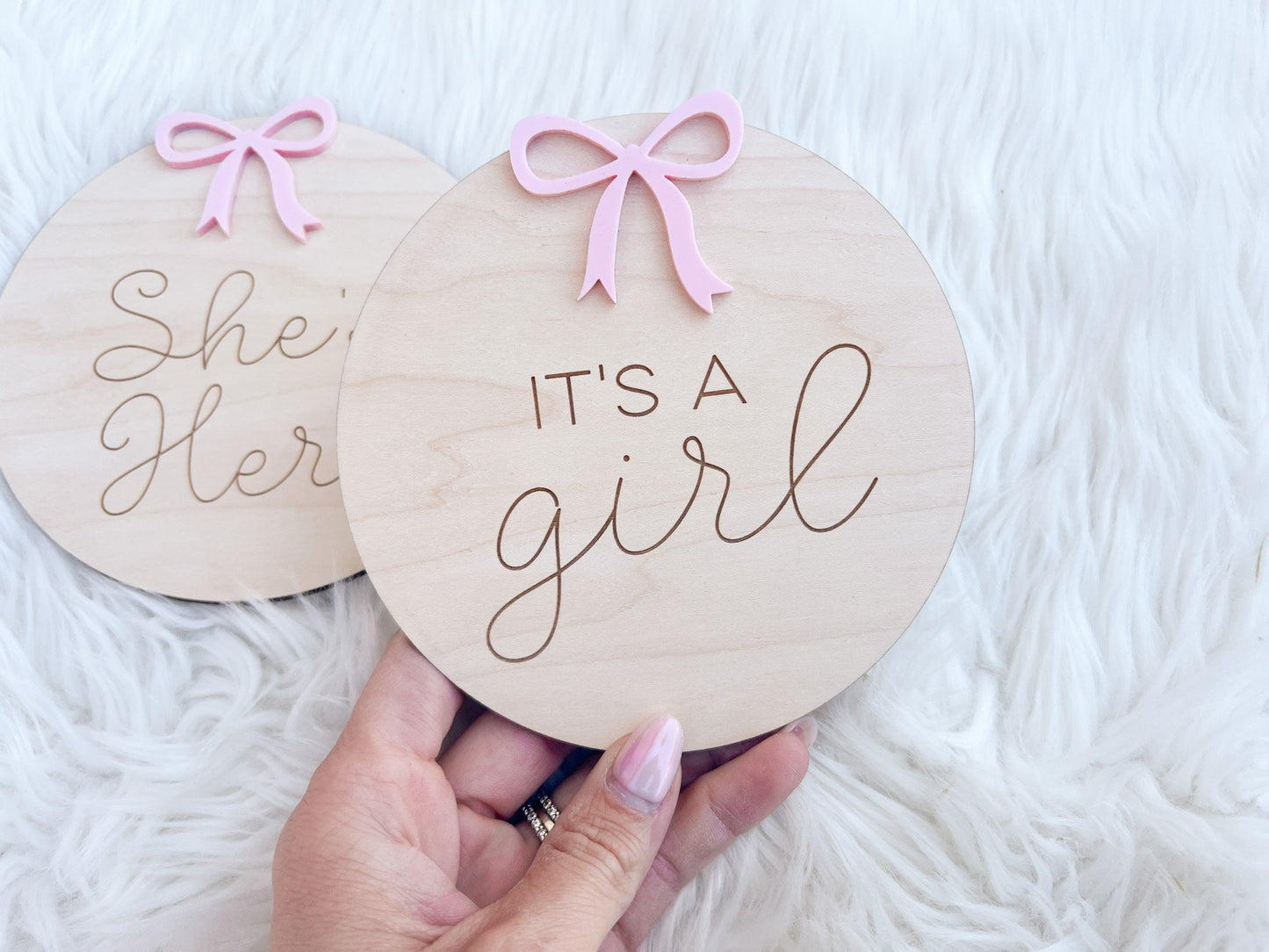 It's a Girl Hospital Sign, Gender Announcement, She's Here Hospital Gender Reveal, It's a Girl Sign for Hospital, Girly Bow Hospital Sign