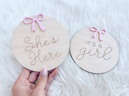 It's a Girl Hospital Sign, Gender Announcement, She's Here Hospital Gender Reveal, It's a Girl Sign for Hospital, Girly Bow Hospital Sign