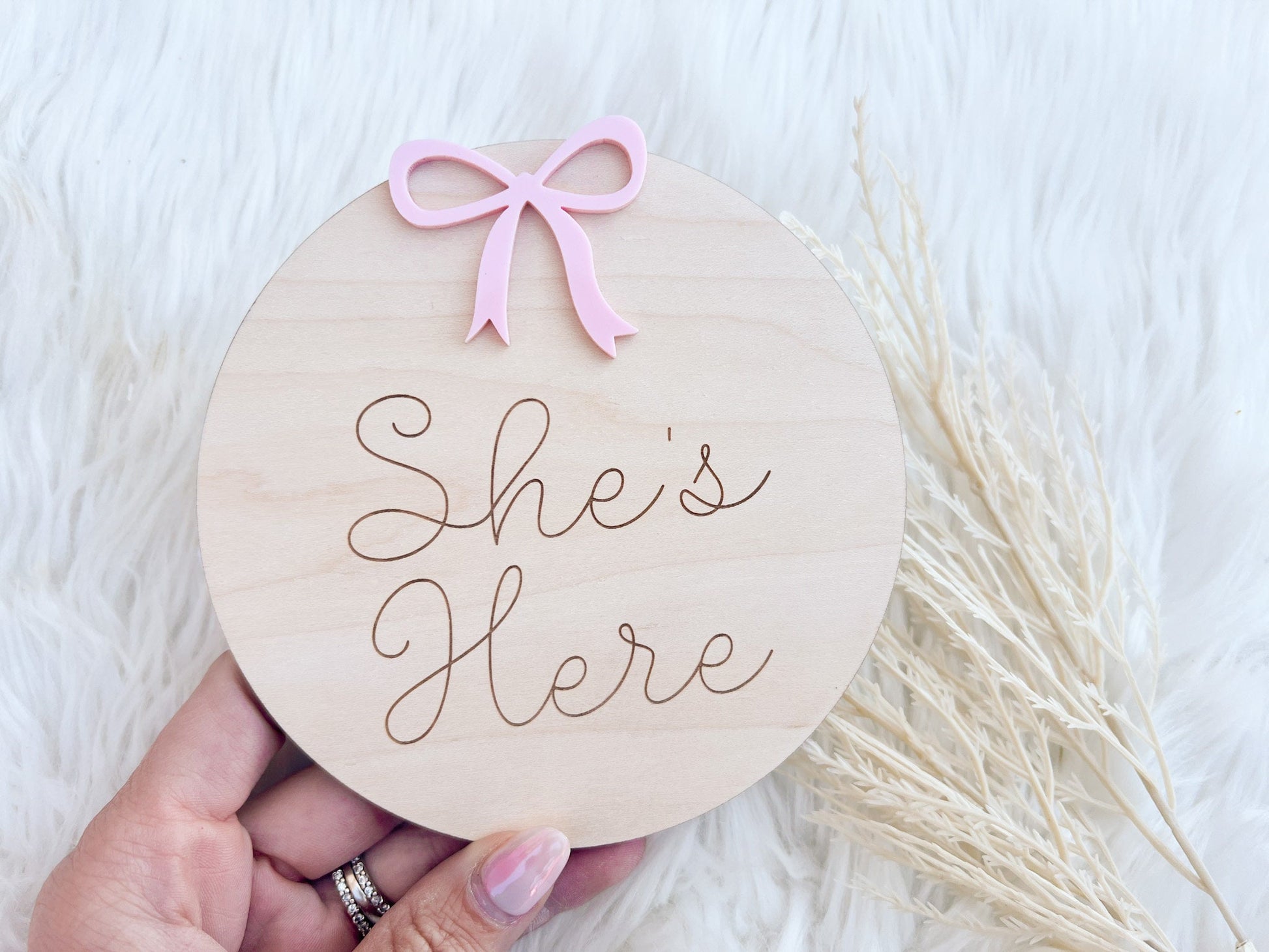 It's a Girl Hospital Sign, Gender Announcement, She's Here Hospital Gender Reveal, It's a Girl Sign for Hospital, Girly Bow Hospital Sign