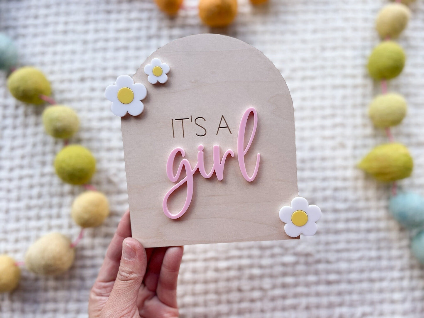 It's a Girl Gender Baby Sign For Hospital, She's Here Gender Reveal, It's a Girl Sign for Hospital, Daisy Flower Hospital Announcement Sign