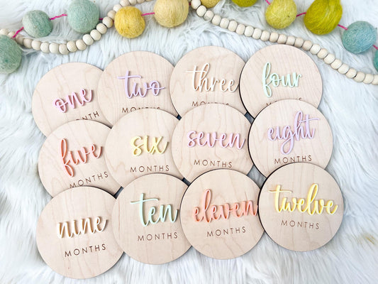 Baby Monthly Milestone Discs, Monthly Baby Tracker for Baby Girl, Monthly Photo Discs, Colorful 1-12 Month Signs Baby Acrylic