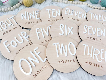 Baby Milestone Tracker, 1-12 Monthly Baby milestone cards, Monthly Wooden Milestone Discs, Personalized Month Signs Baby Acrylic Hello