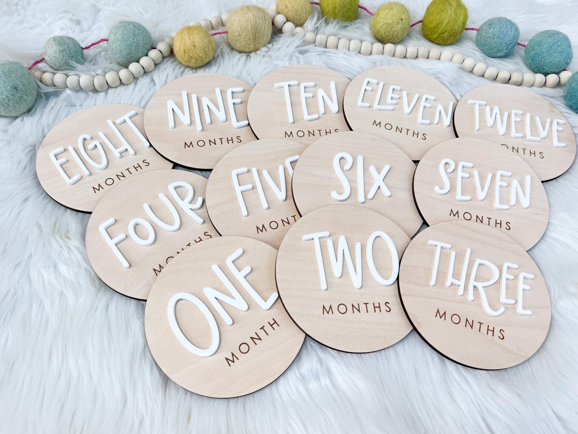 Baby Milestone Tracker, 1-12 Monthly Baby milestone cards, Monthly Wooden Milestone Discs, Personalized Month Signs Baby Acrylic Hello
