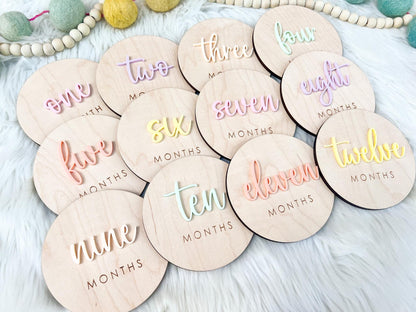 Baby Monthly Milestone Discs, Monthly Baby Tracker for Baby Girl, Monthly Photo Discs, Colorful 1-12 Month Signs Baby Acrylic