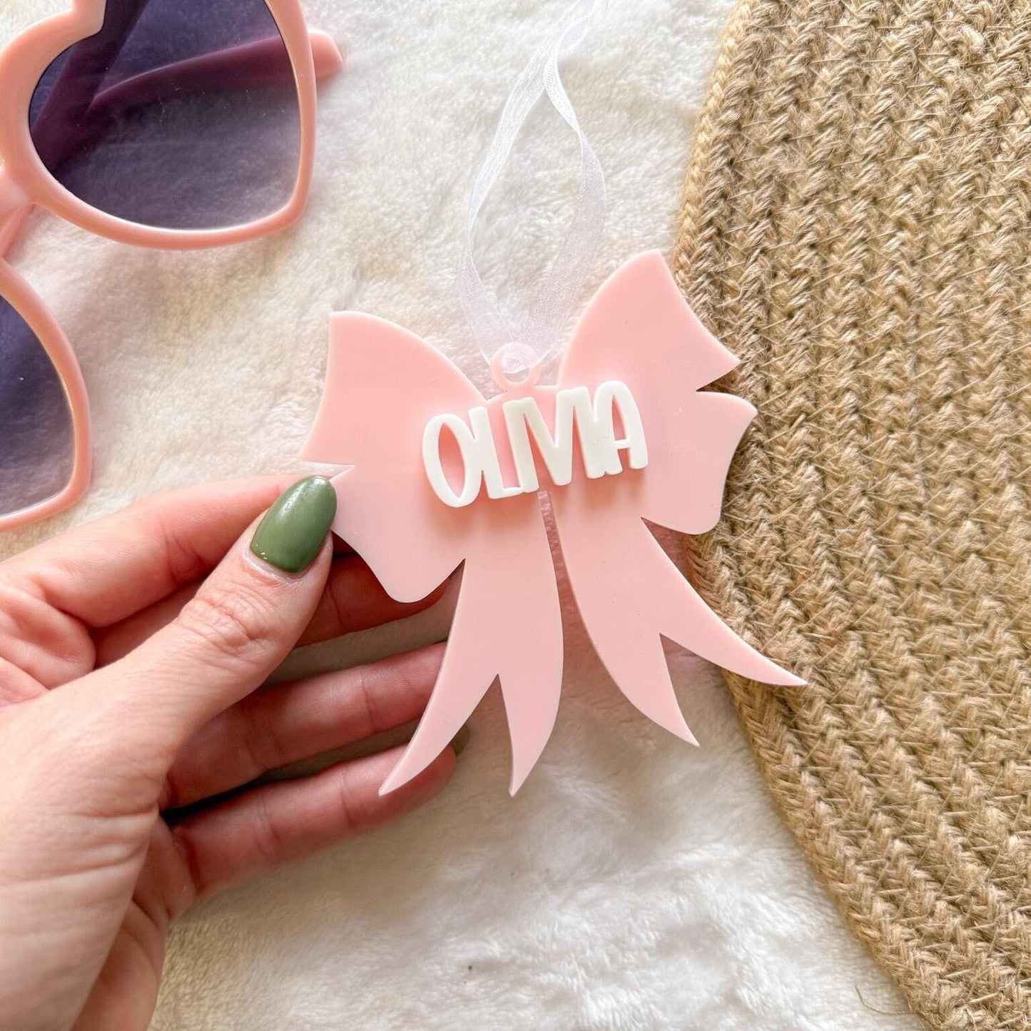 Bow Valentine's Day Name Tag