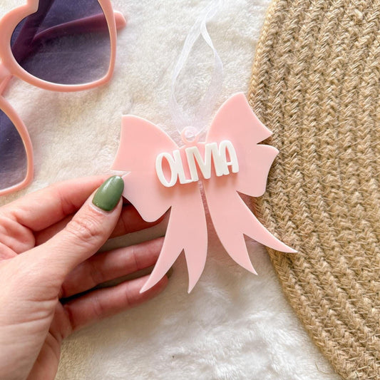 Bow Valentine's Day Name Tag