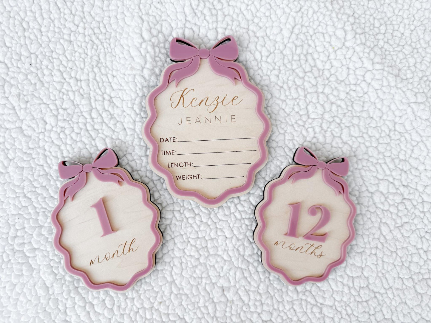 Baby Monthly Milestone Signs, Bow Milestone Cards for Girls, Monthly Baby Photo Props, Milestone Plaques for Babies, Baby Girl Milestone Set