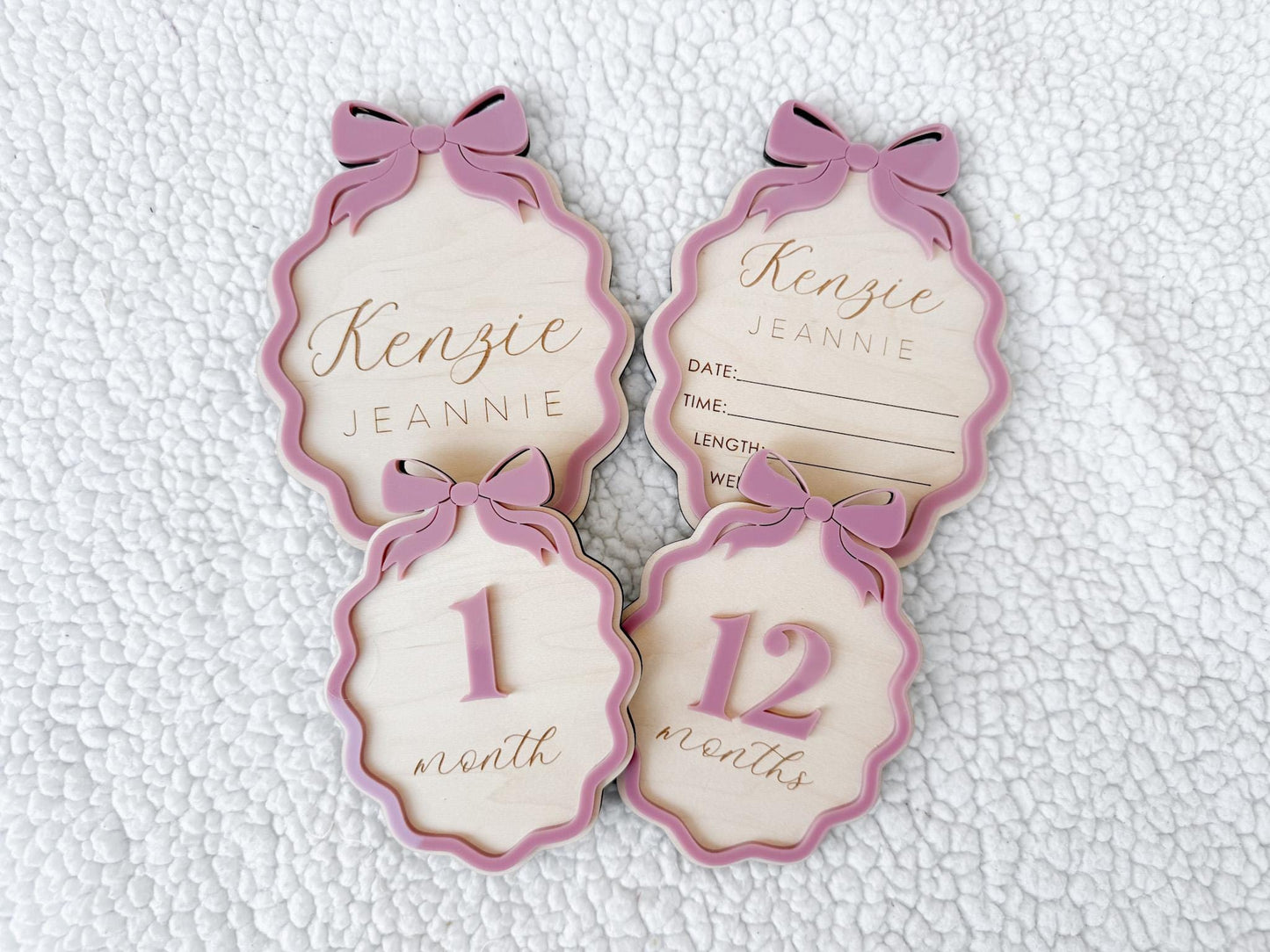 Baby Monthly Milestone Signs, Bow Milestone Cards for Girls, Monthly Baby Photo Props, Milestone Plaques for Babies, Baby Girl Milestone Set