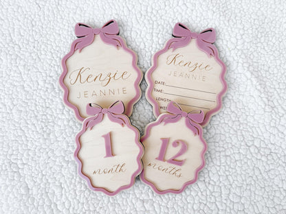 Baby Monthly Milestone Signs, Bow Milestone Cards for Girls, Monthly Baby Photo Props, Milestone Plaques for Babies, Baby Girl Milestone Set