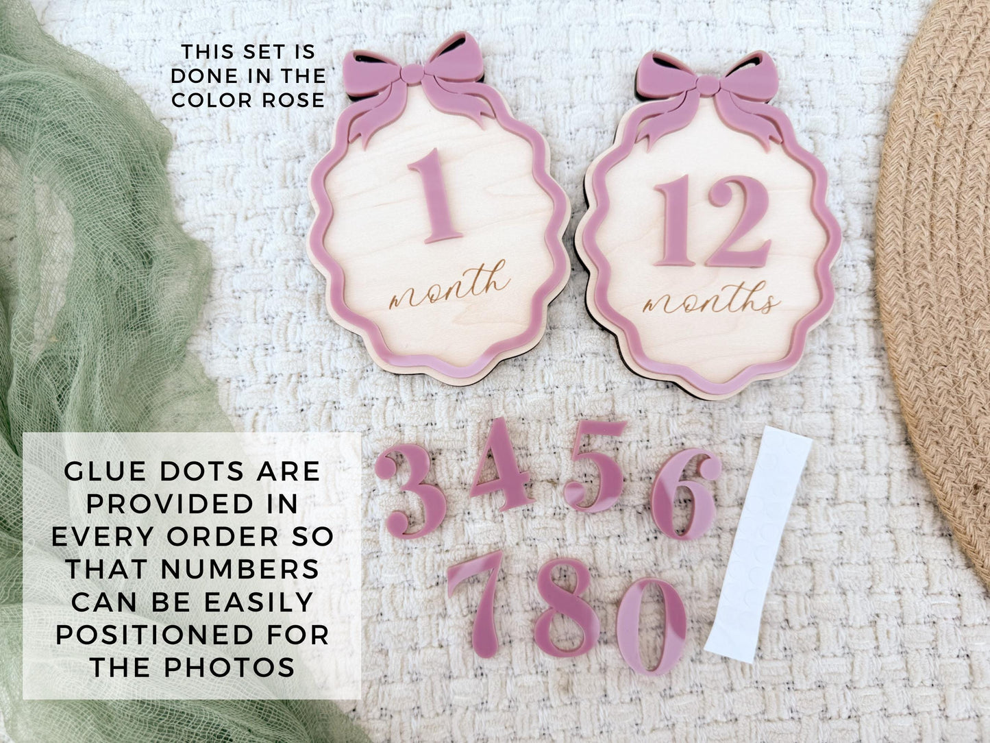 Baby Monthly Milestone Signs, Bow Milestone Cards for Girls, Monthly Baby Photo Props, Milestone Plaques for Babies, Baby Girl Milestone Set