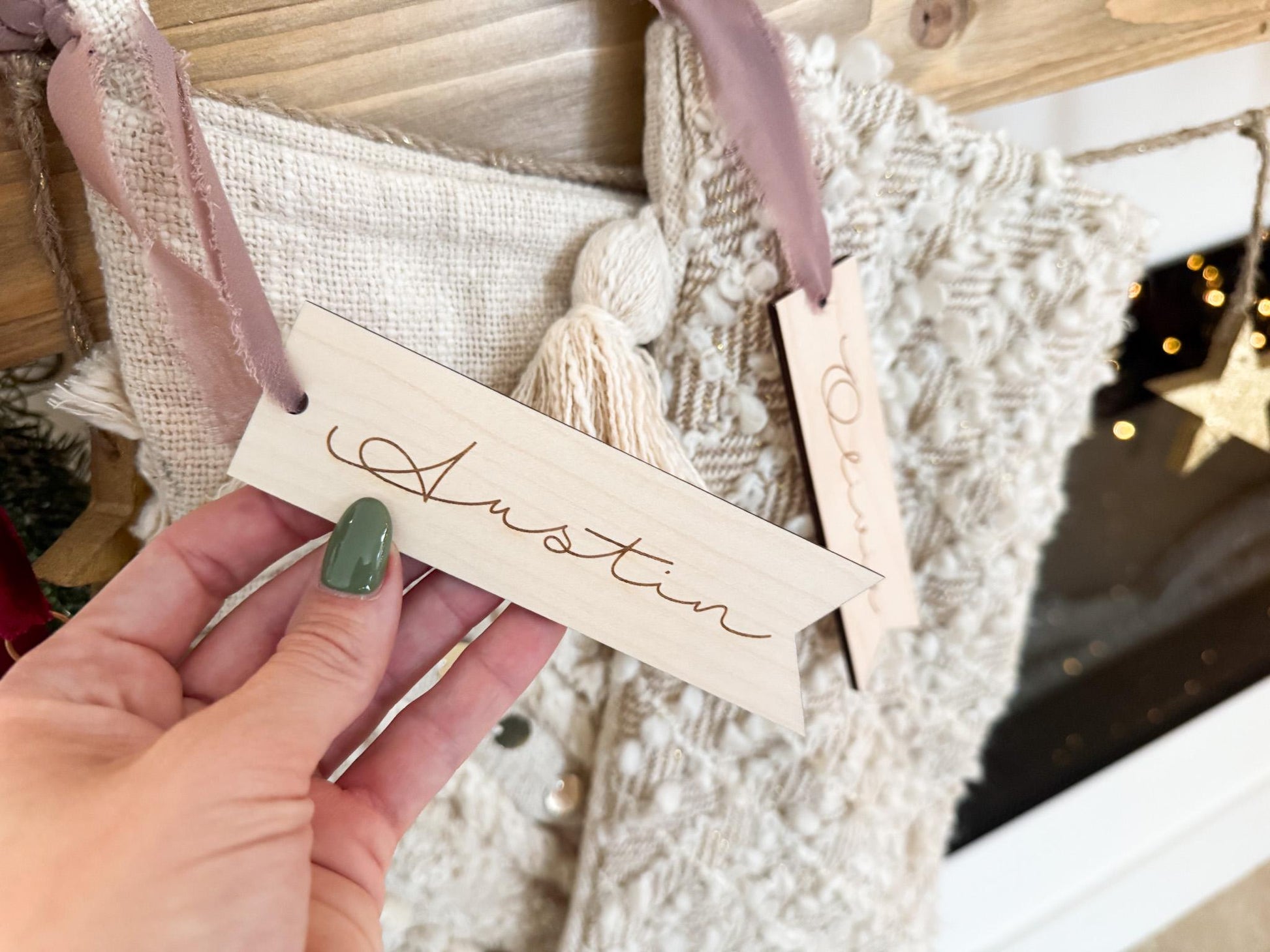 Minimalist Christmas Stocking Name Tag, Wooden Family Stocking Tags, Custom Name Stocking Tag Ornament, Rustic Holiday Mantle Decor