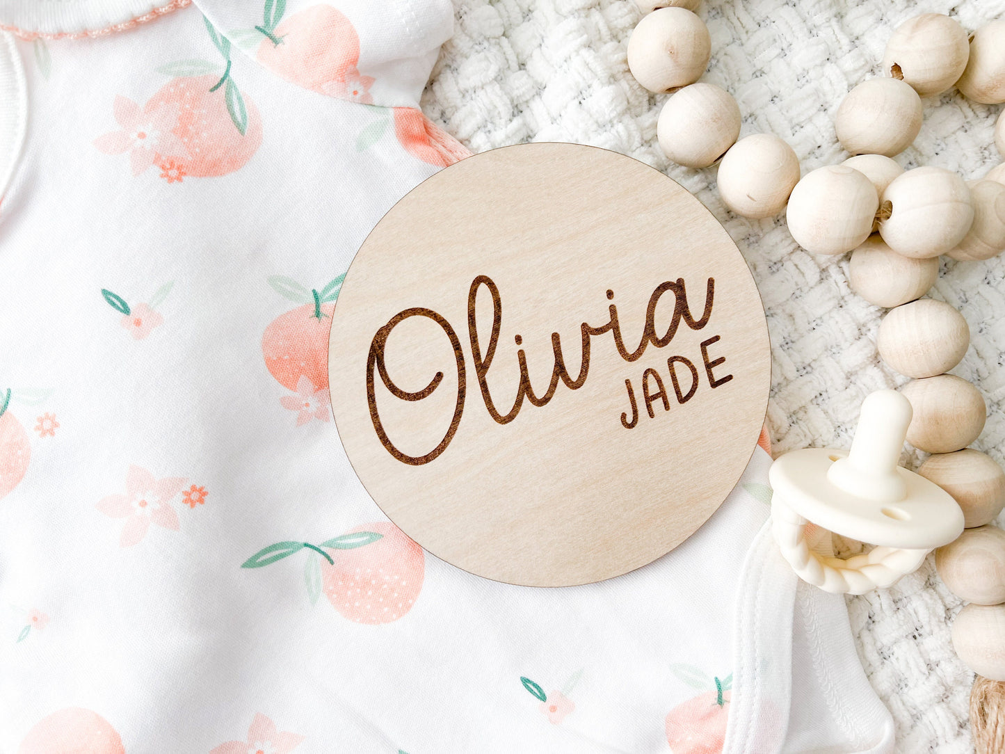 Wooden name Sign, Birth Announcement Hospital Sign, Personalized Baby Name Circle, Newborn Photo Prop, Baby Name Engraved Wood Sign